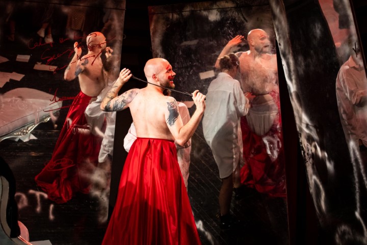 Венера в хутрі. Прем'єра