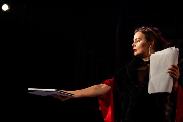 Венера в хутрі. Прем'єра